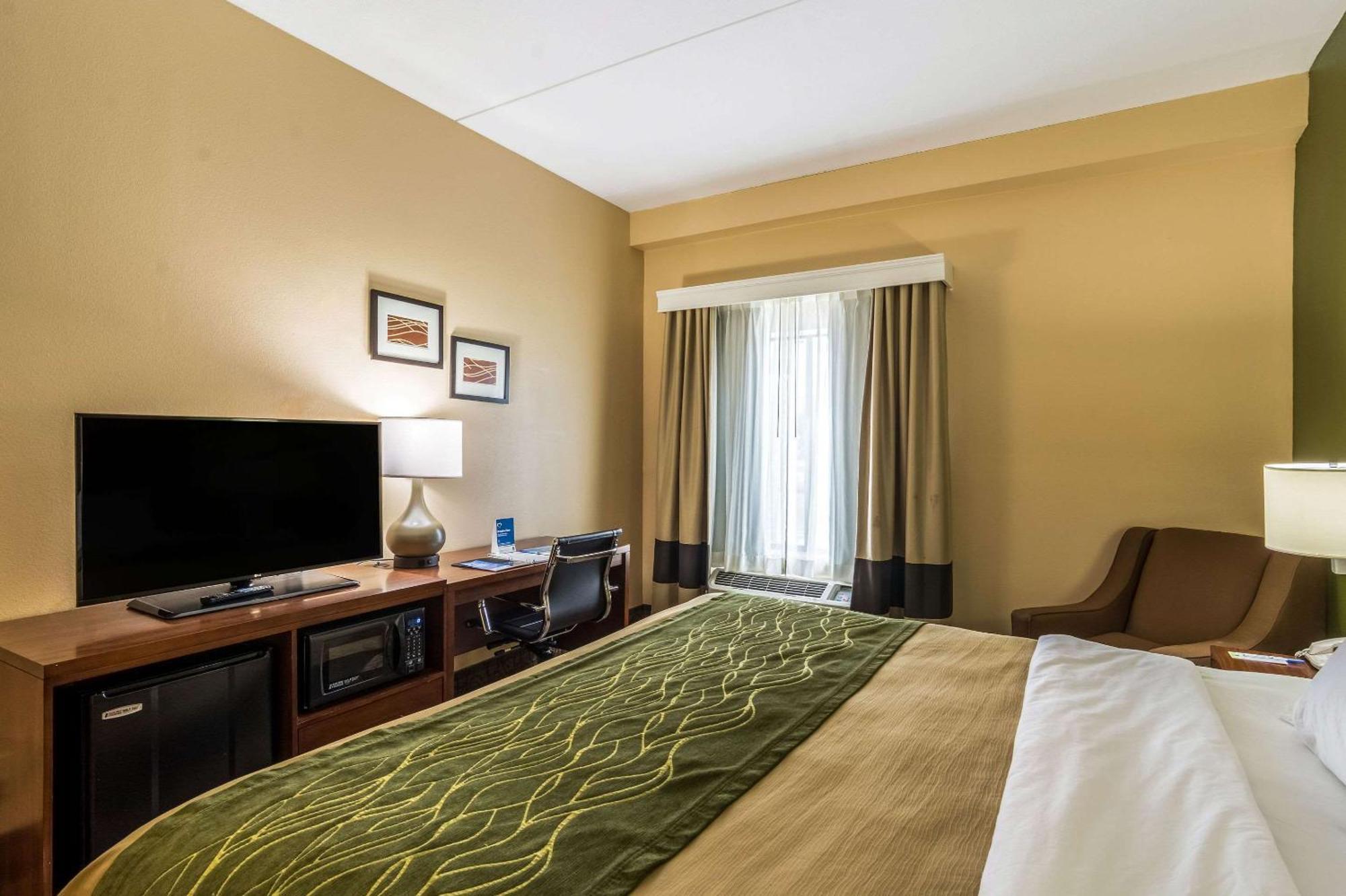 Comfort Inn & Suites Panama City North Exteriér fotografie